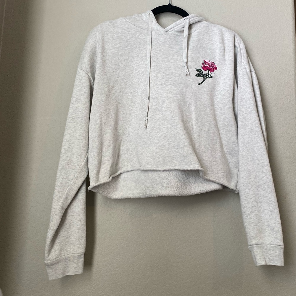 Light grey rose cropped sweatshirt - size S